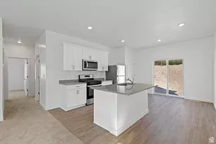 7300 Bald Eagle Way N, Eagle Mountain, UT 84005 - Photo 4