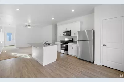 7300 Bald Eagle Way N, Eagle Mountain, UT 84005 - Photo 6