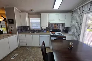 296 E Nashue St S, Murray, UT 84107 - Photo 12