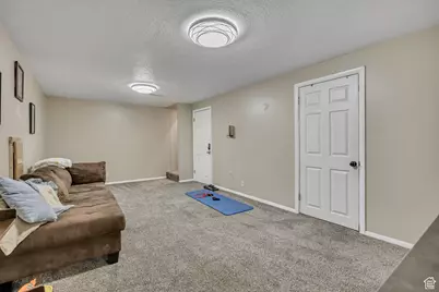 2886 W 7550 S, West Jordan, UT 84084 - Photo 16