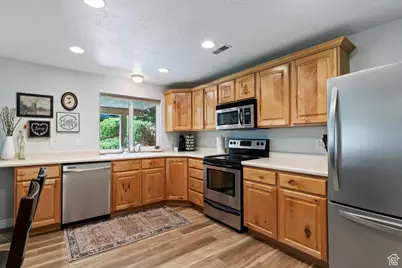 6879 Black Powder Rd, Mountain Green, UT 84050 - Photo 30