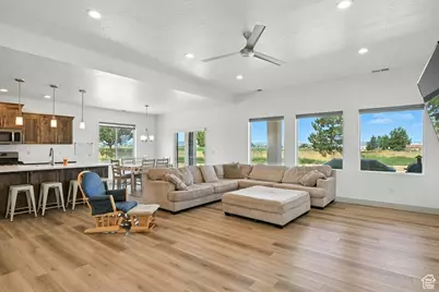 3977 N Monarch Dr, Cedar City, UT 84721 - Photo 6