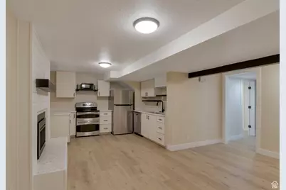 1372 Sweetwater Ln, Farmington, UT 84025 - Photo 38