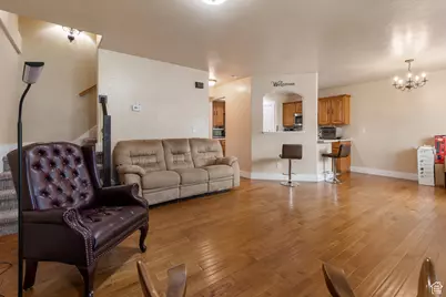 802 Brookside Ct, Payson, UT 84651 - Photo 10