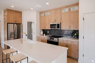 837 S 200 E, Spanish Fork, UT 84660 - Photo 8