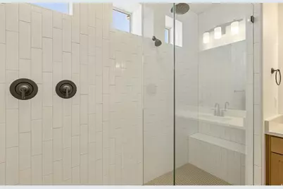 4945 N Topaz Dr #303, Eagle Mountain, UT 84005 - Photo 10