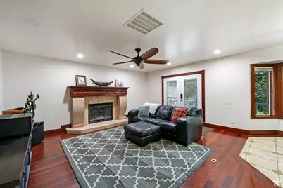 13294 S Trail Rider Cir E, Draper, UT 84020 - Photo 12