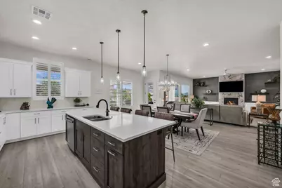 1434 E Black Brush Dr, Washington, UT 84780 - Photo 1