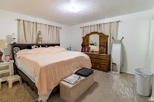 878 N 2600 W, Clinton, UT 84015 - Photo 10