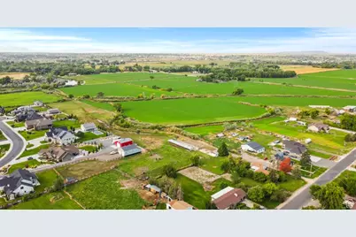 2445 W 200 S, Marriott-Slaterville City, UT 84404 - Photo 4