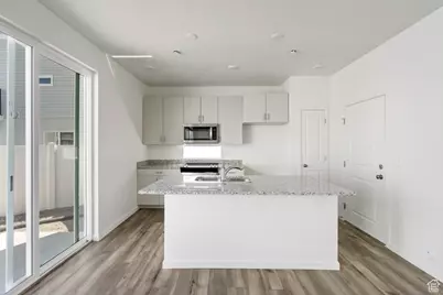 308 N Broadway Dr #1024, Saratoga Springs, UT 84045 - Photo 6