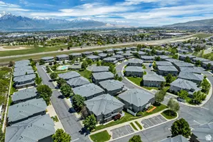 12801 S Stormy Meadow Dr W, Riverton, UT 84096 - Photo 10