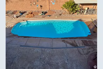 969 E Outlaw Gulch, Washington, UT 84780 - Photo 4