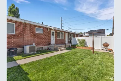 1410 N 200 W, Bountiful, UT 84010 - Photo 14