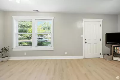 233 W 1010 S, Logan, UT 84321 - Photo 4