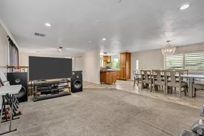 1289 S 675 W, Woods Cross, UT 84087 - Photo 2