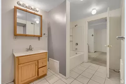 1289 S 675 W, Woods Cross, UT 84087 - Photo 20