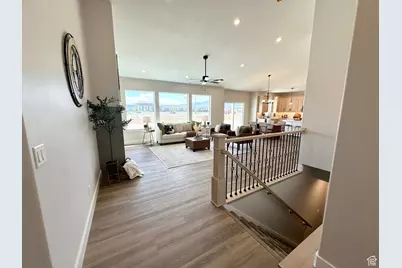 634 E Cedar Ct, Grantsville, UT 84029 - Photo 6