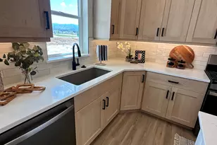 634 E Cedar Ct, Grantsville, UT 84029 - Photo 22