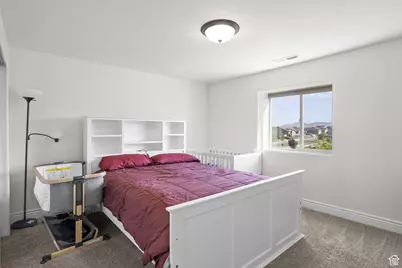 256 W Pear St, Grantsville, UT 84029 - Photo 12