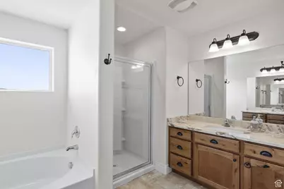 256 W Pear St, Grantsville, UT 84029 - Photo 22