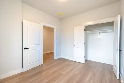 1616 W 3125 N #7, Pleasant View, UT 84414 - Photo 8