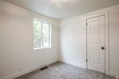 1220 S Redwood Dr W, Salt Lake City, UT 84104 - Photo 20