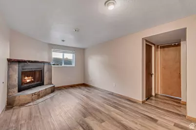 7989 S 3725 W, West Jordan, UT 84088 - Photo 16