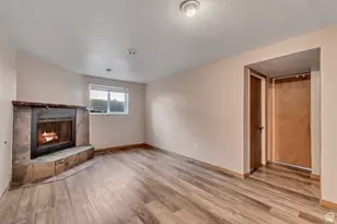 7989 S 3725 W, West Jordan, UT 84088 - Photo 16