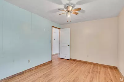 7989 S 3725 W, West Jordan, UT 84088 - Photo 10