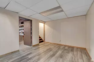 7989 S 3725 W, West Jordan, UT 84088 - Photo 14