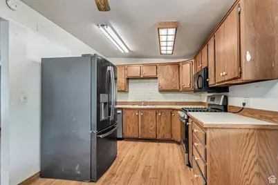 7989 S 3725 W, West Jordan, UT 84088 - Photo 6