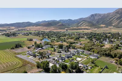 275 S 300 E, Wellsville, UT 84339 - Photo 56