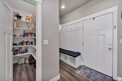 275 S 300 E, Wellsville, UT 84339 - Photo 26