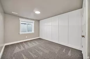 275 S 300 E, Wellsville, UT 84339 - Photo 34