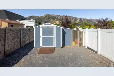 275 S 300 E, Wellsville, UT 84339 - Photo 48