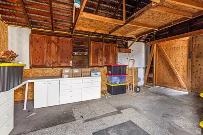 180 S 100 E, Tooele, UT 84074 - Photo 26