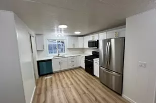 276 N Winter St W, Salt Lake City, UT 84116 - Photo 2