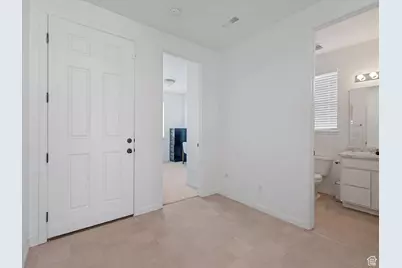 578 W 1470 St N #22, Tooele, UT 84074 - Photo 4