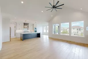 853 N Sage Ln, Elk Ridge, UT 84651 - Photo 2