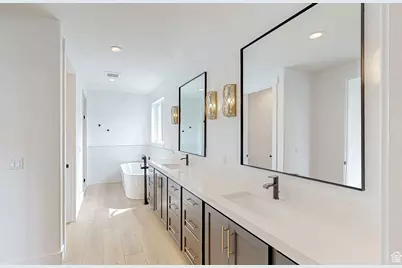 853 N Sage Ln, Elk Ridge, UT 84651 - Photo 4