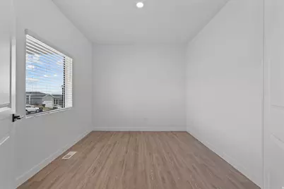 7075 Three Warriors Way N, Eagle Mountain, UT 84005 - Photo 10