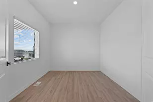 7075 Three Warriors Way N, Eagle Mountain, UT 84005 - Photo 10
