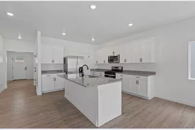 7075 Three Warriors Way N, Eagle Mountain, UT 84005 - Photo 2