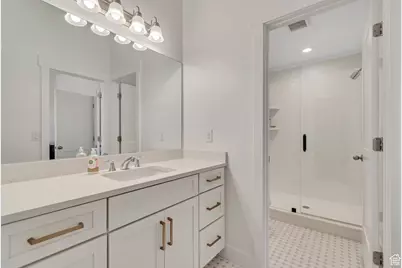 5262 W South Jordan Pkwy, South Jordan, UT 84009 - Photo 18