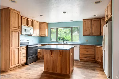 75 W 11200 S, Woodland Hills, UT 84653 - Photo 2