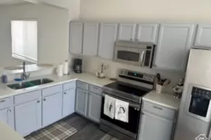 3577 S Chandlery Pl W, Magna, UT 84044 - Photo 8