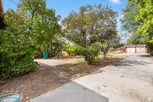 1070 W Center St, Provo, UT 84601 - Photo 26