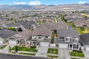 12248 S Croyden Ln W, Herriman, UT 84096 - Photo 2