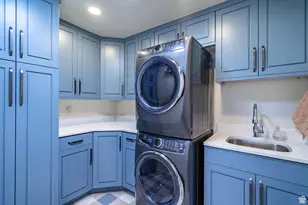 1297 W Lions Head Dr, Washington, UT 84780 - Photo 32